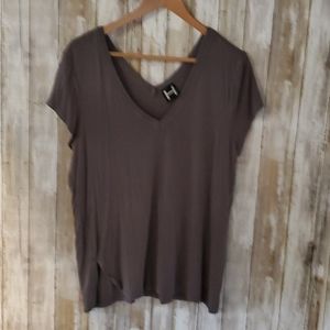 H by brodeaux tshirt xl